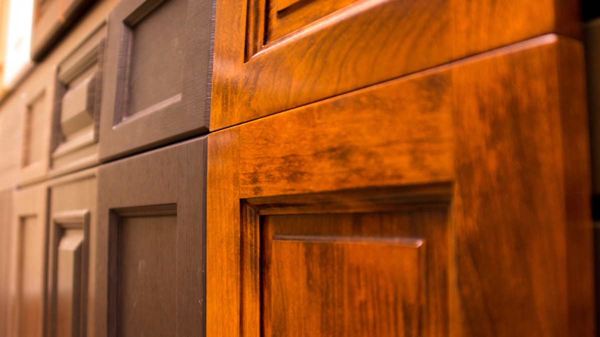 Thermoplastic Vs Wood Doors Les Armoires Seguin Cabinets